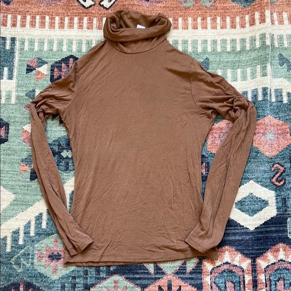 H&M Turtlneck